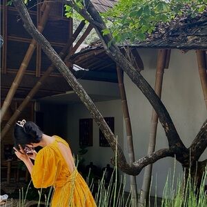 Elegant Yellow Open-Back Dress